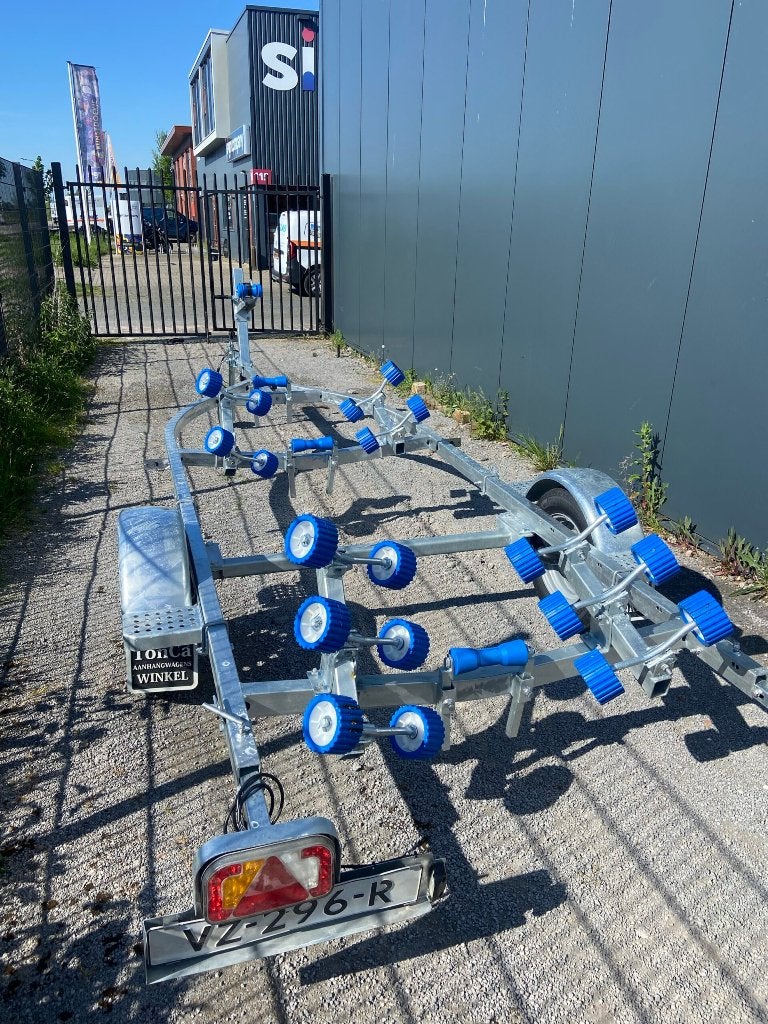 Tonca boottrailers 500 & 750 | Vanaf €1.495 | Uit voorraad, Ophalen, Minder dan 1500 kg, Sloepentrailer, Verstelbare verlichting