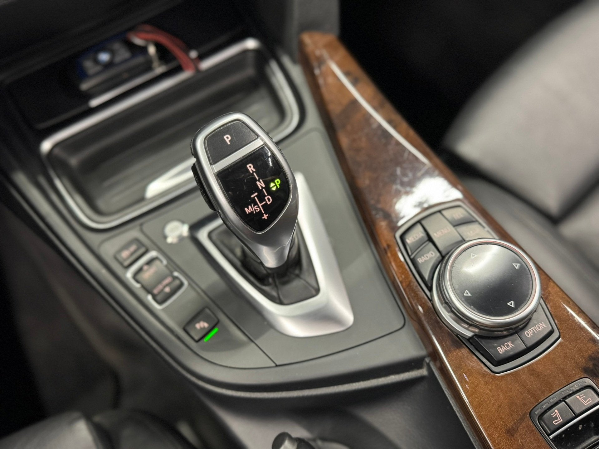 Foto 25 van BMW 4-serie Cabrio 435i M Sport 19''/HUD/NEKVERWARMING