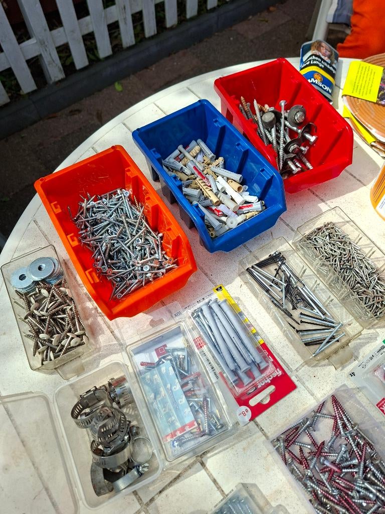 uitzoeken of alles ineens, Diversen, Rommelmarktspullen, Ophalen
