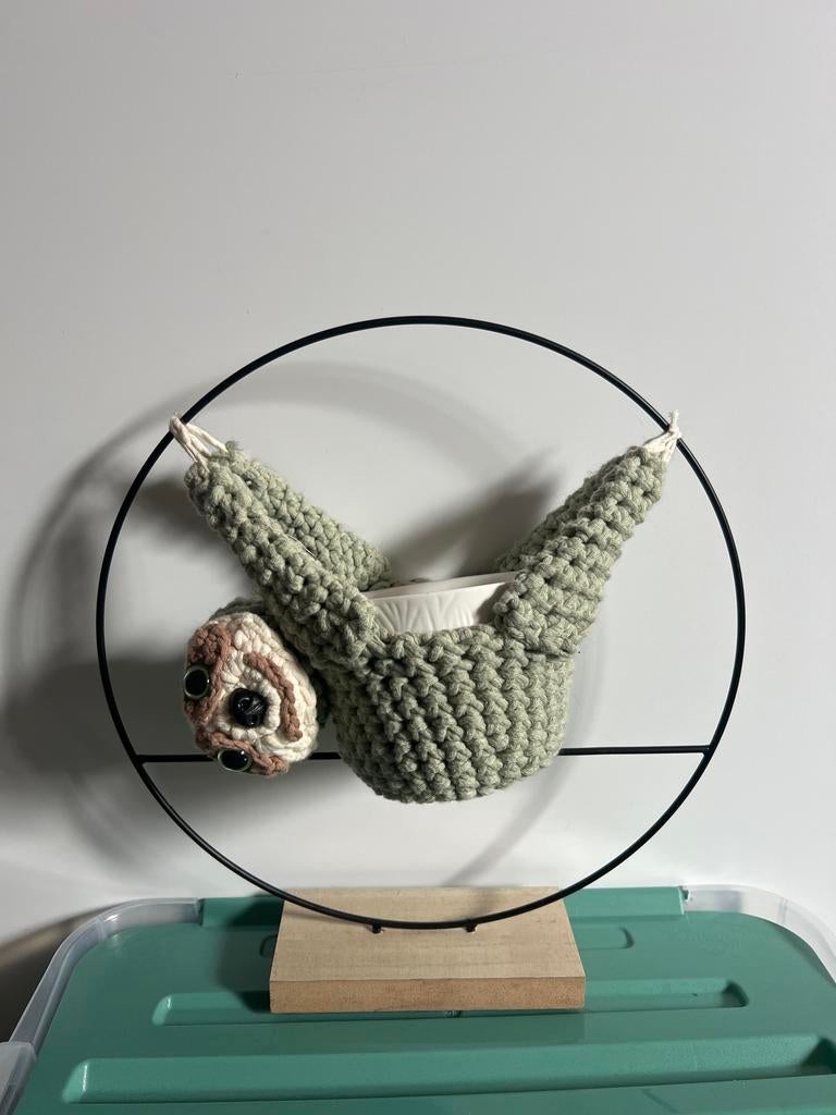 Unieke Gehaakte Luiaard Bloempot - Handgemaakt, Overige materialen, Minder dan 30 cm, Minder dan 60 cm, Nieuw