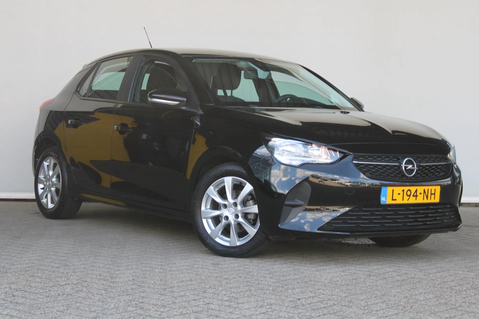Opel Corsa 1.2 Edition (bj 2021), 1199 cc, Zwart, Bedrijf, Handgeschakeld