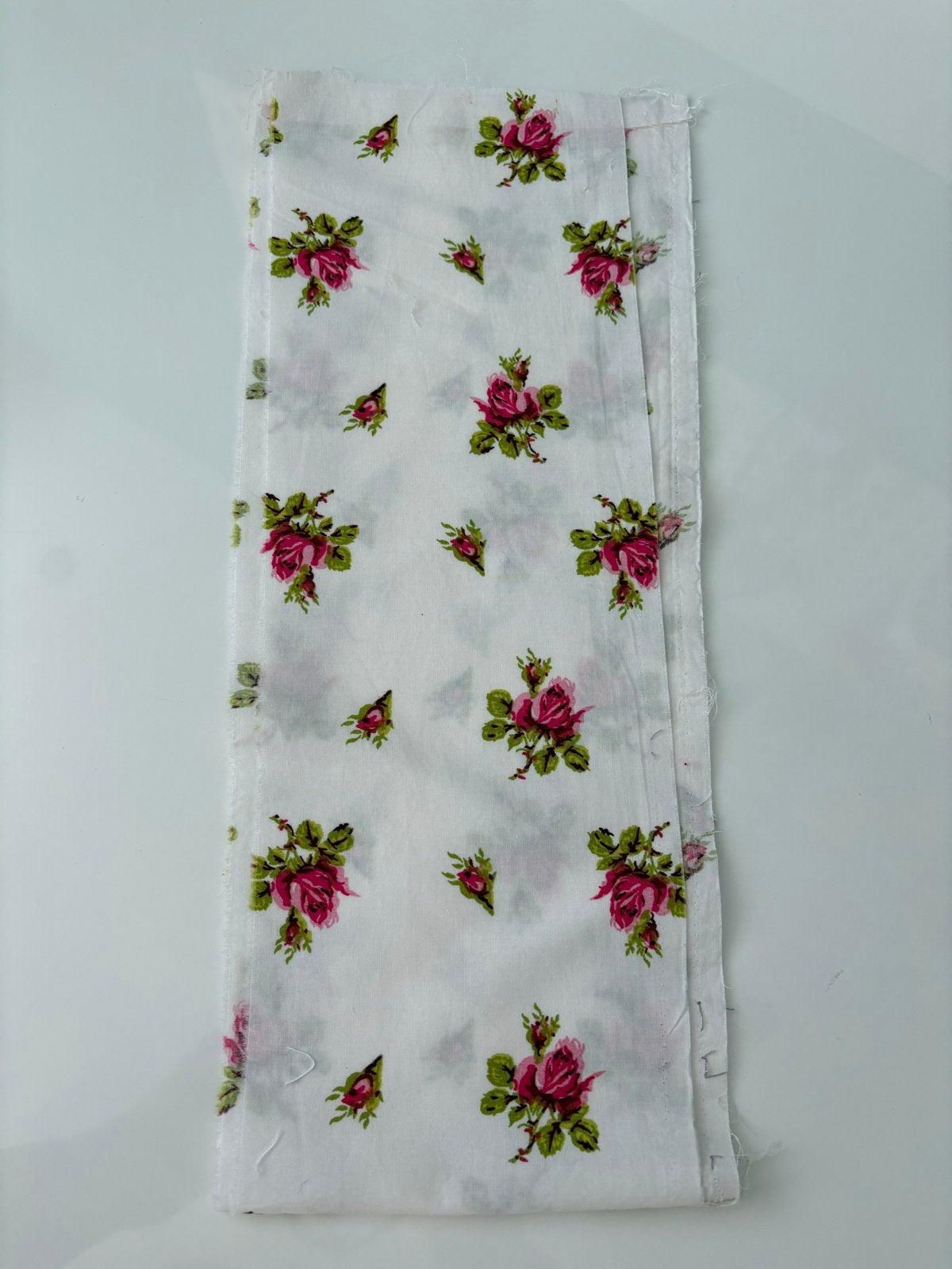 Pip Studio Dots & Roses Stof 140x12 cm Nieuw, Overige materialen, 120 cm of meer, Nieuw, Ophalen of Verzenden