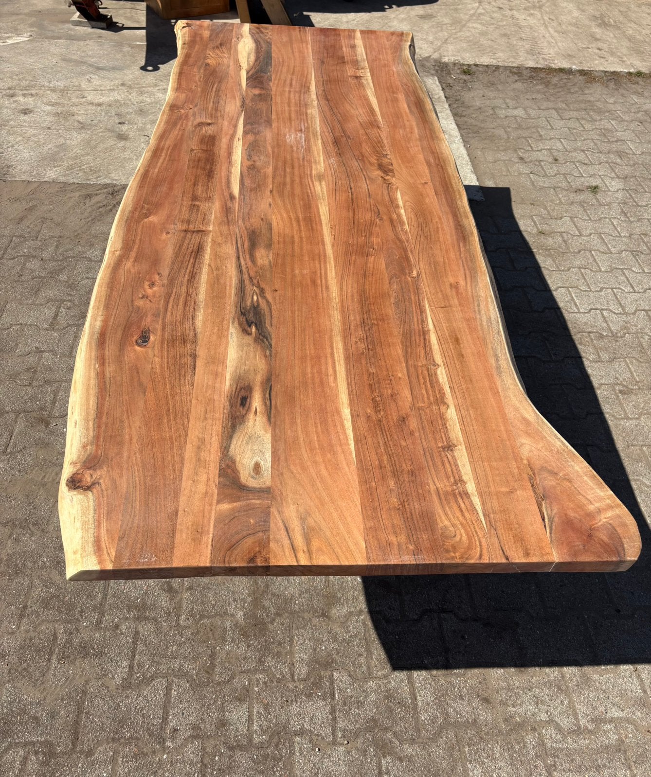 Boomstamtafel Acaciahout 240 cm – Nieuw!, Huis en Inrichting, Tafels | Eettafels, Ophalen, Nieuw, Rechthoekig