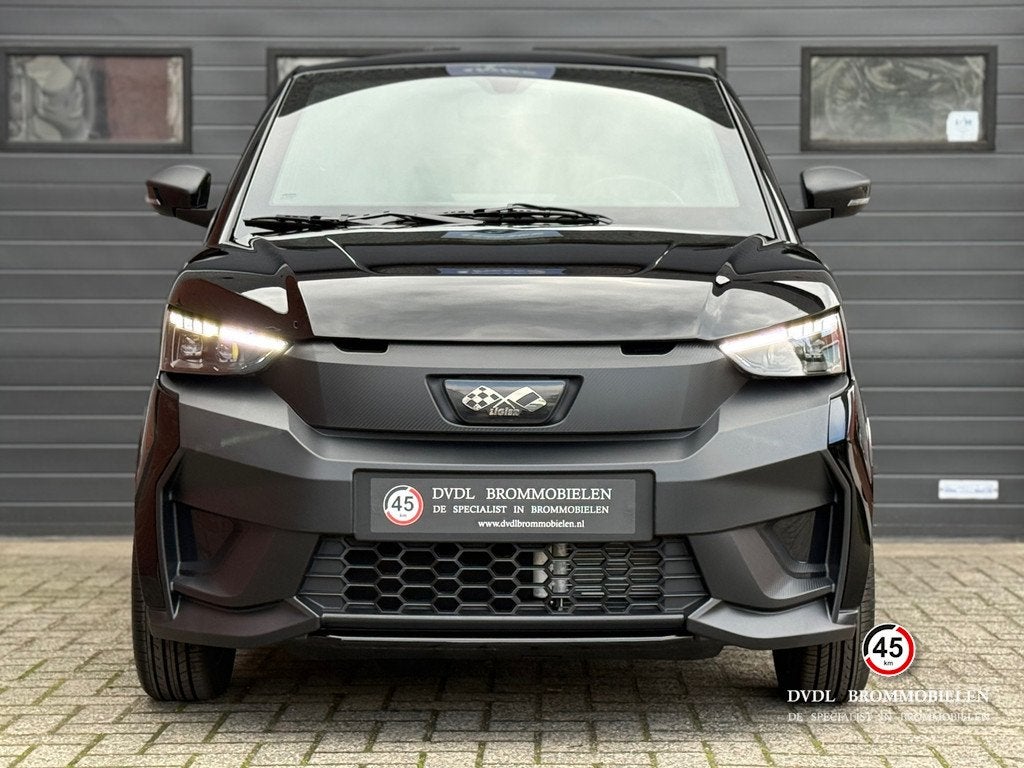Ligier JS50 Sport Ultimate Brommobiel STERRENHEMEL NIEUW 202, Gebruikt, DVDL Brommobielen, Staarten 32
5281PL  Boxtel, NL, Info@dvdlbrommobielen.nl