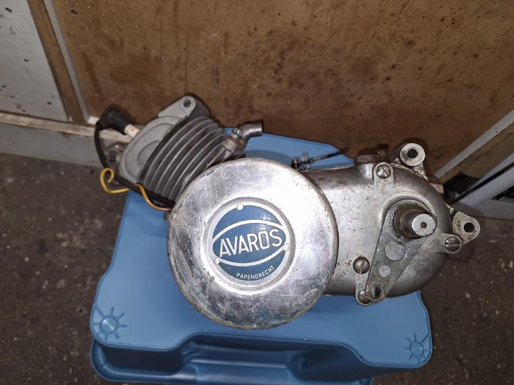 Te koop Avaros blok 2v, Ophalen, Blok, Overige merken