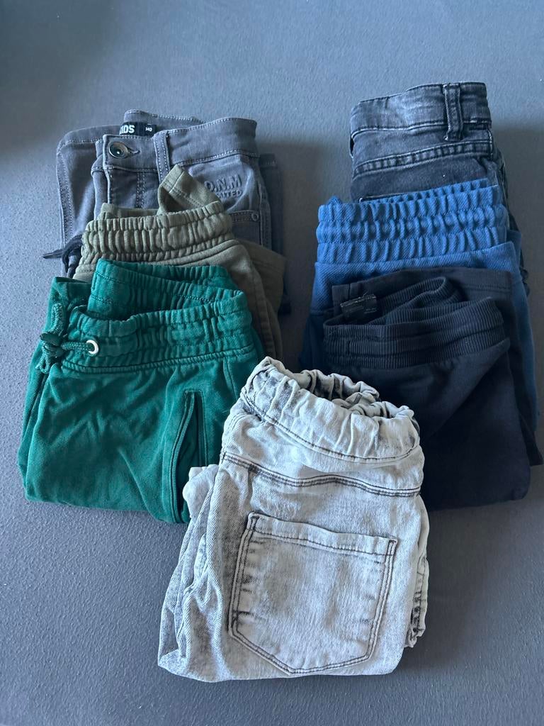 Jongens korte broeken- Diverse kleuren en stijlen, Kinderen en Baby's, Kinderkleding | Maat 134, Ophalen, Gebruikt, Jongen, Broek