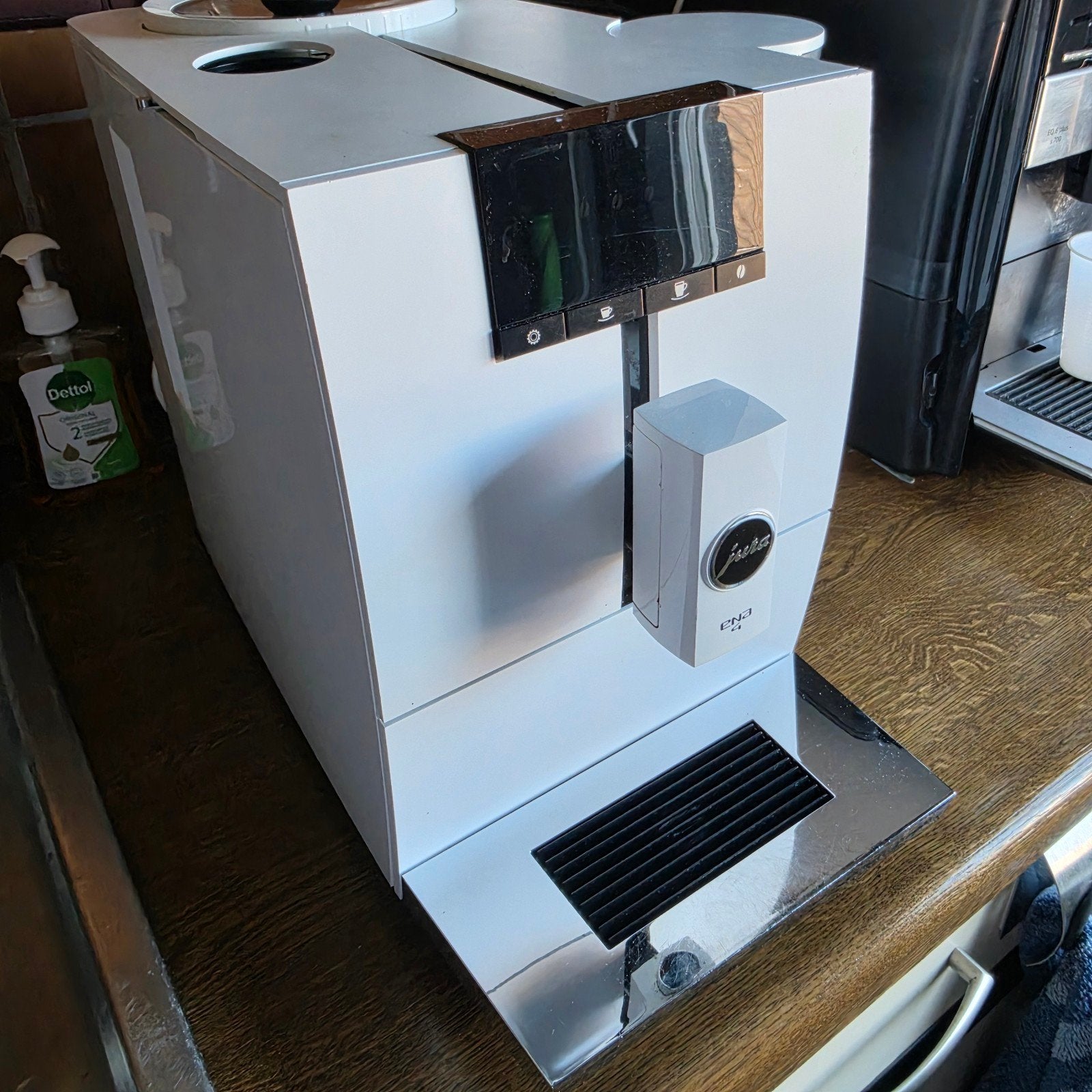 Jura Ena 4 koffiemachine, Afneembaar waterreservoir, Ophalen of Verzenden, Zo goed als nieuw, Combi