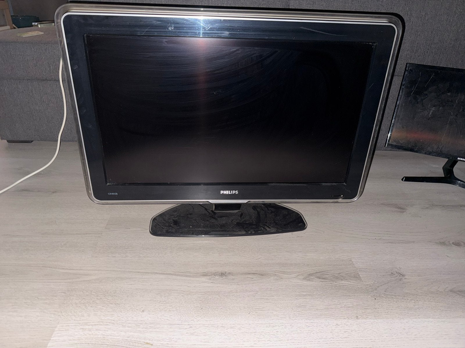 Philips TV met Ambilight- Compact en veelzijdig, Philips, 50 Hz, Ophalen of Verzenden, Zo goed als nieuw