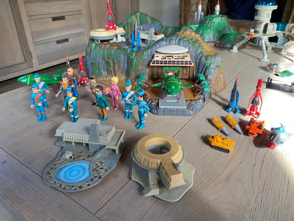 Thunderbirds Megaset – Matchbox 1992 Tracy Island +++, Ophalen, Gebruikt