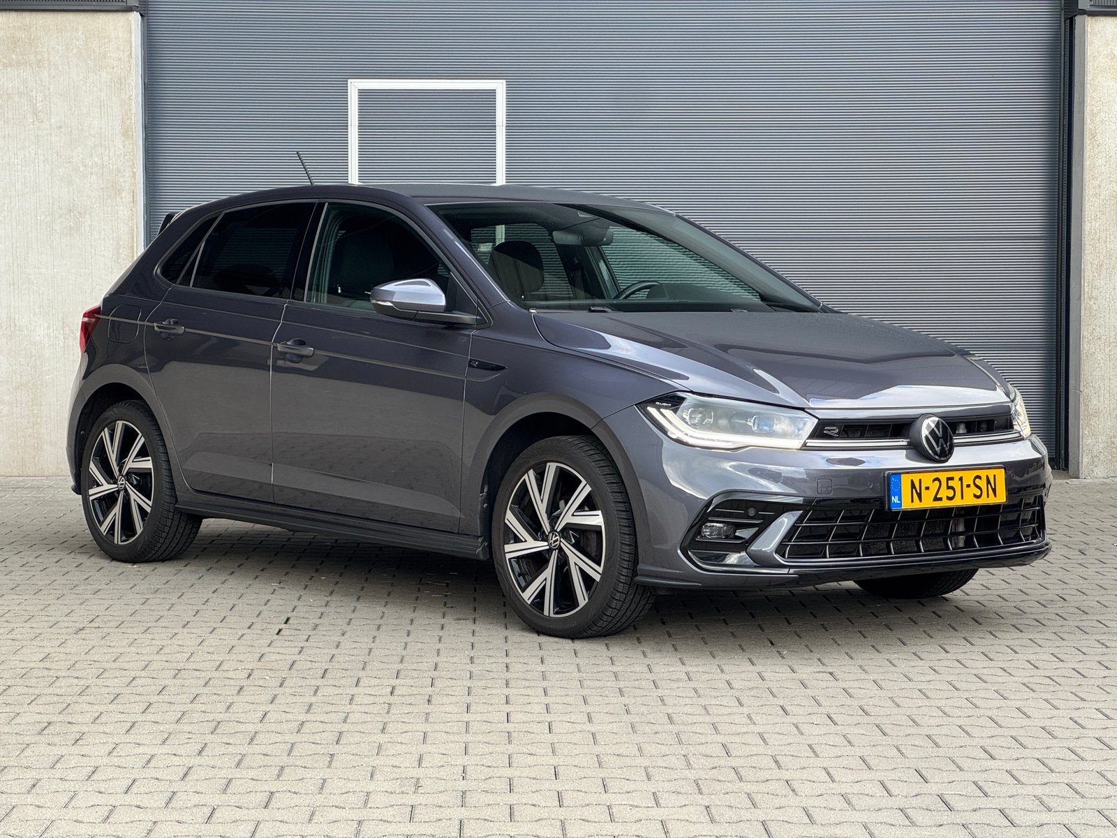 Volkswagen Polo 1.0 TSI 95pk Dsg-7 2022 Grijs, 95 pk, 1104 kg, 49 €/maand, Origineel Nederlands