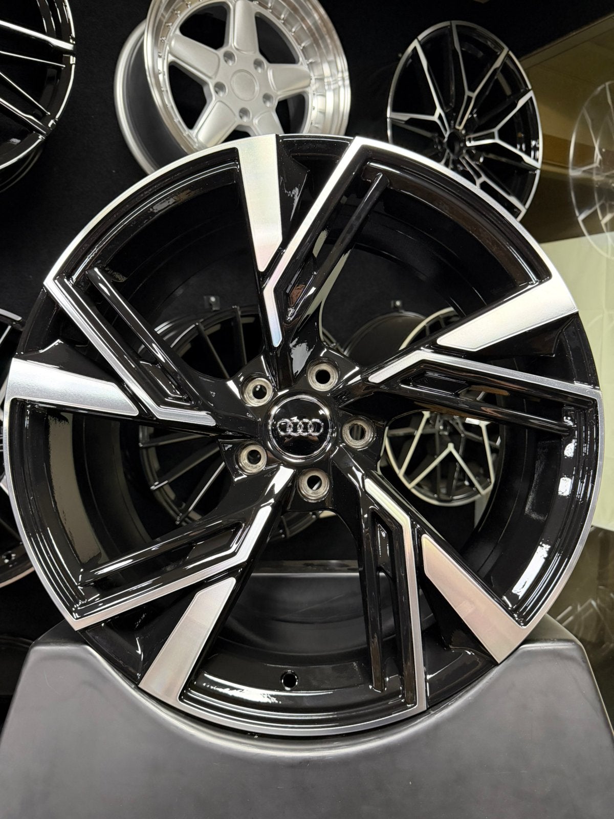 18 inch velgen voor Audi RS look 5x112 A3 A4 A6 S3 Q2 Q3 VW, 18 inch, Velg(en), Nieuw, Ophalen of Verzenden