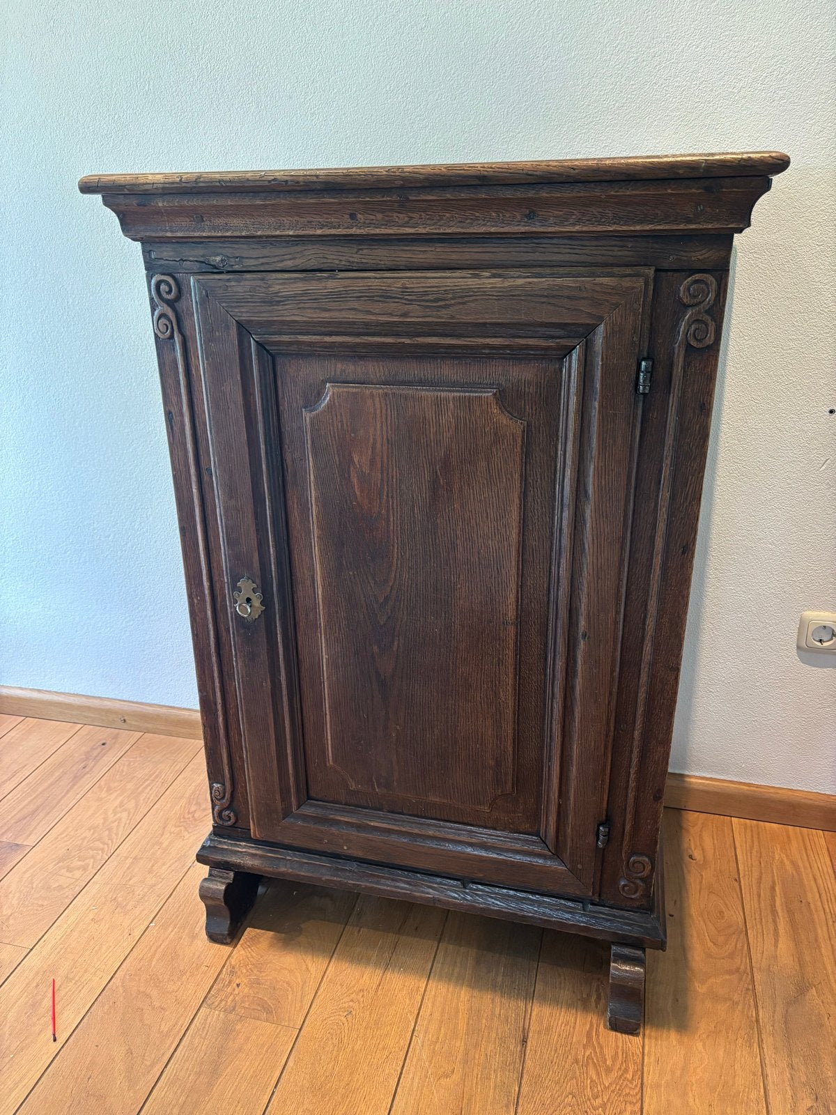 Eikenhouten landelijke opbergkast, Antiek en Kunst, Ophalen