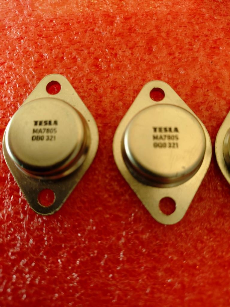 Flipperkast spanningsregelaar 7805 to3 bally williams stern, Ophalen of Verzenden, Flipperkast, Williams