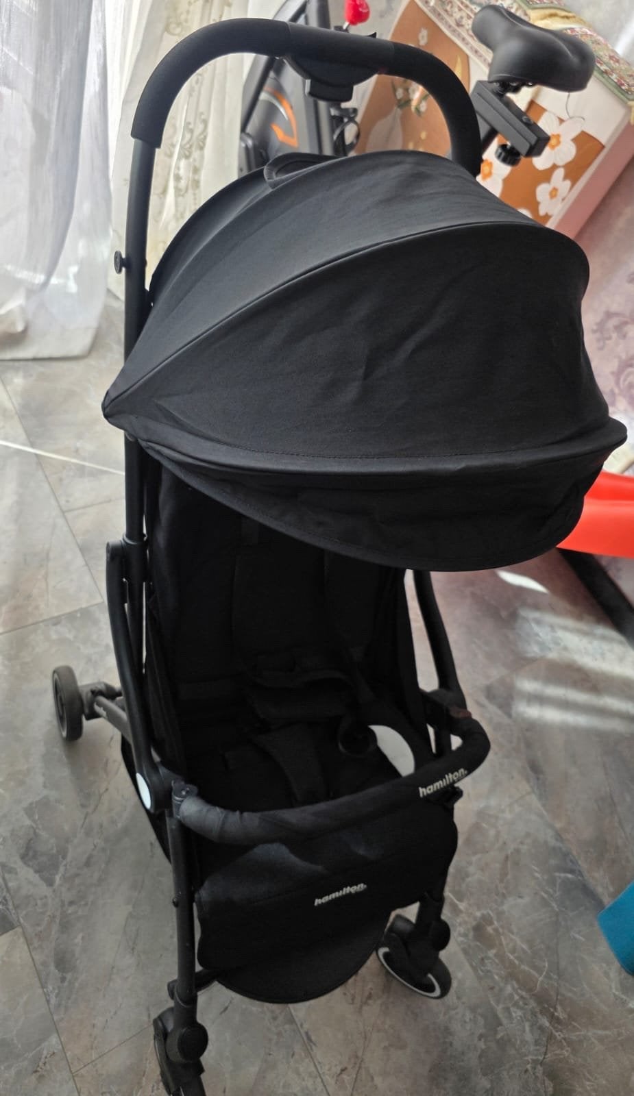 Hamilton Buggy - Compact en Lichtgewicht, Kinderen en Baby's, Ophalen, Zo goed als nieuw, Overige merken, Verstelbare rugleuning