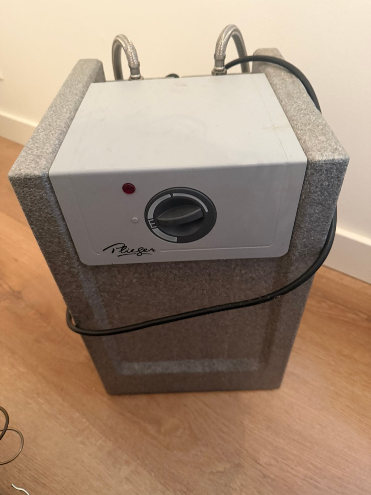 Plieger 10 liter boiler 5 jaar oud, Ophalen, Boiler, Minder dan 20 liter, Minder dan 3 jaar oud
