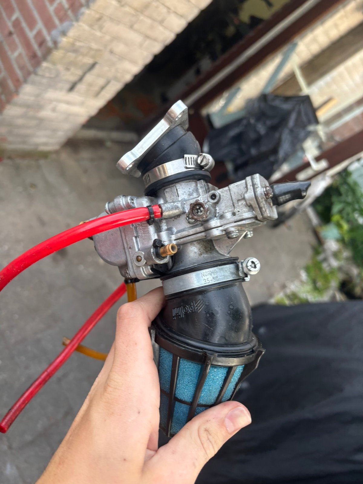 Mikuni 24mm met spruitstuk en powefilter derbi/am6, Verzenden, Zo goed als nieuw, Carburateur