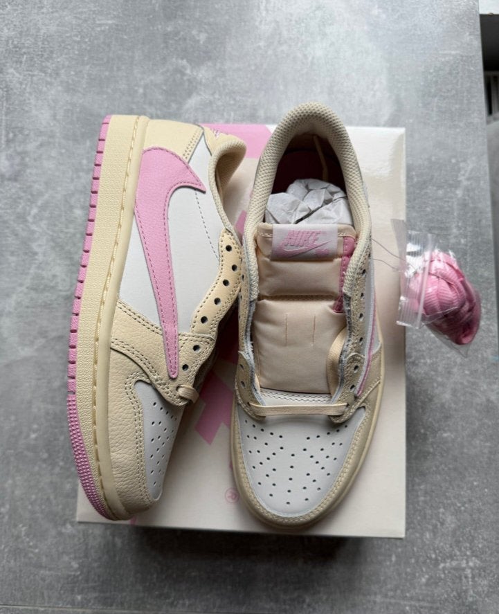 Nike Air Jordan 1 Low x Travis Scott SP Shy Pink maat 36, Kleding | Dames, Ophalen, Nieuw, Overige kleuren, Sneakers of Gympen