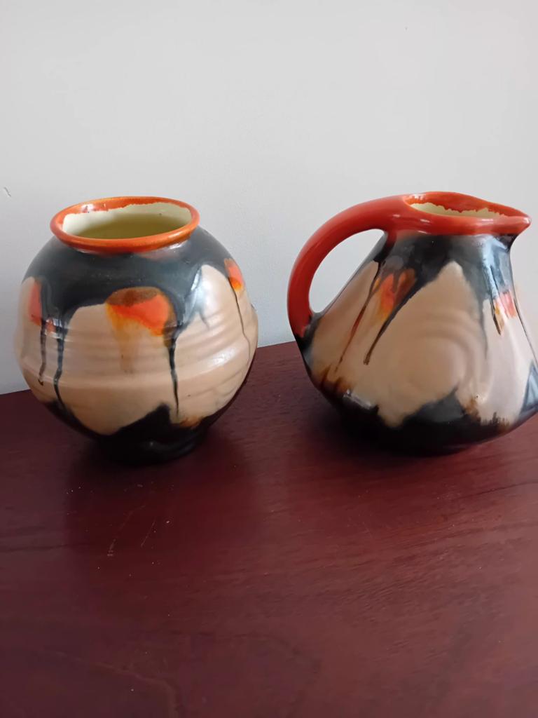 2 Antieke Vazen Velsen Aardewerk ca: 1930 in mooie staat., Antiek en Kunst, Ophalen of Verzenden