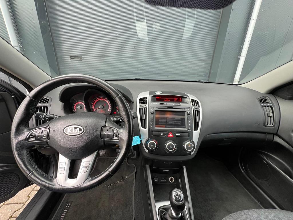 Kia Cee'd 1.4 CVVT X-tra|5Deurs|Clima|Navi, Voorwielaandrijving, Euro 5, Stof, Gebruikt