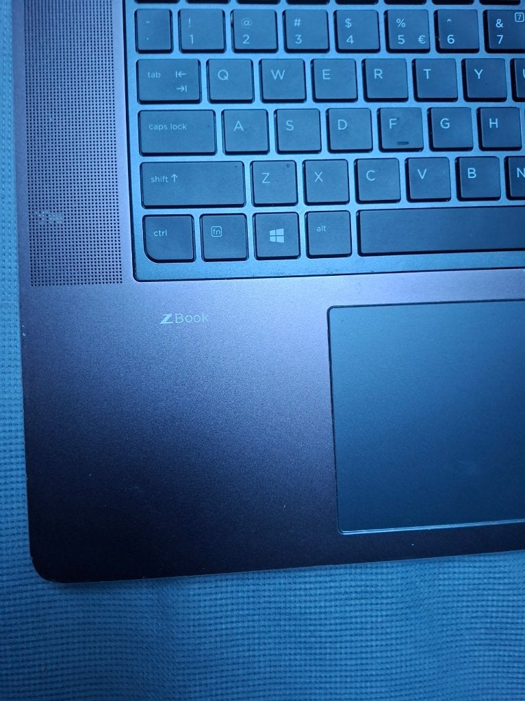 HP ZBook 17 G3 met defect scherm + complete desktopset, Computers en Software, Windows Laptops, Gebruikt, 17 inch of meer, 2 tot 3 Ghz