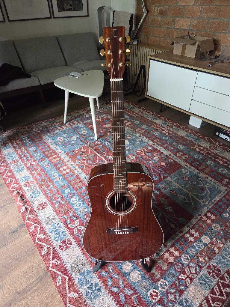 Tanglewood Dreadnought gitaar, Muziek en Instrumenten, Snaarinstrumenten | Gitaren | Akoestisch, Zo goed als nieuw, Western- of Steelstringgitaar