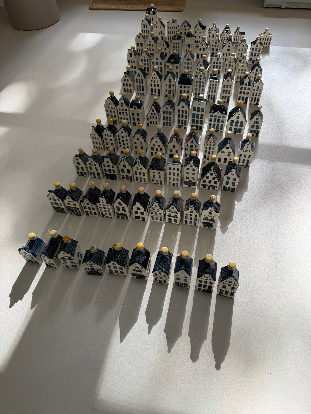 KLM huisjes set: 90 stuks (nrs. 1-88, 90, 91), Ophalen, Gebruikt, Gevuld