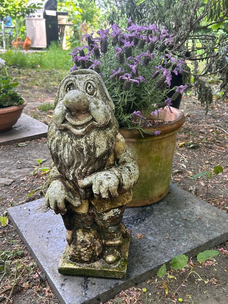 Antieke tuinkabouters circa 1920 uit Brussel prachtige patin, Tuin en Terras, Ophalen of Verzenden, Gebruikt, Beton, Tuinkabouter