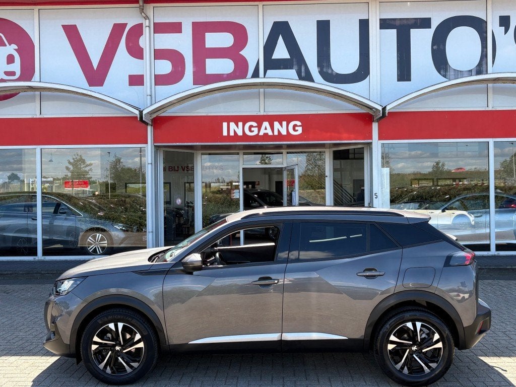 Peugeot 2008 1.2 PURETECH 130PK ALLURE TREKHAAK CARPLAY NAVI, Auto's, Voorwielaandrijving, Gebruikt, 1199 cc, Met garantie (alle)