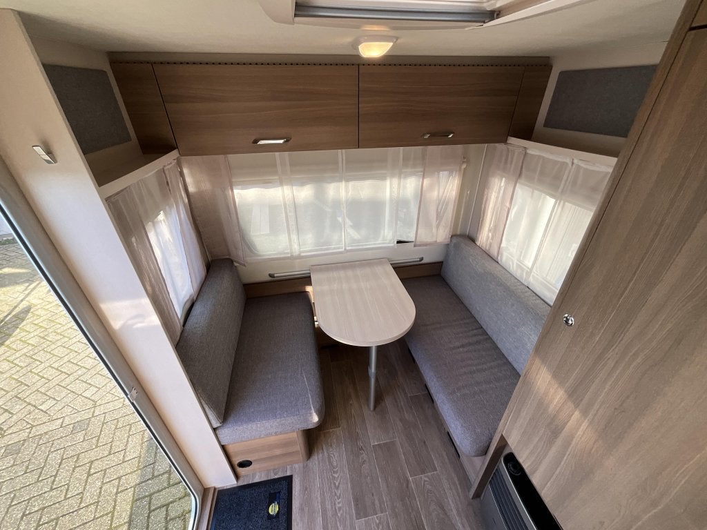 Dethleffs C'Joy 410 QL LUIFEL-LICHTGWICHT-MOVER, Standaardzit, Schokbreker, Bedrijf, Dwarsbed