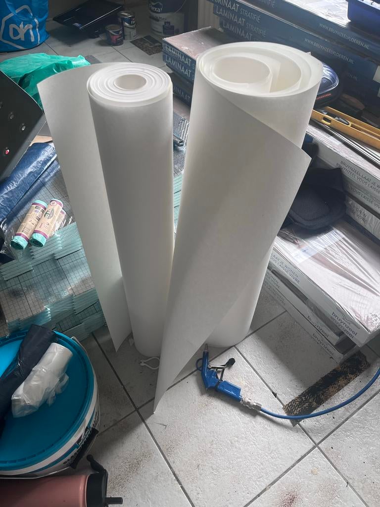 Renovlies 130 gram, 30 meter, 75cm breed (Hornbach), Ophalen, Zo goed als nieuw