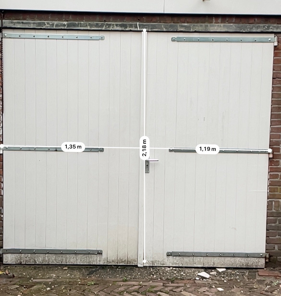 Houten dubbele garagedeur met bevestiging, Doe-het-zelf en Verbouw, Deuren en Horren, Gebruikt, Garagedeur, 215 cm of meer, 120 cm of meer