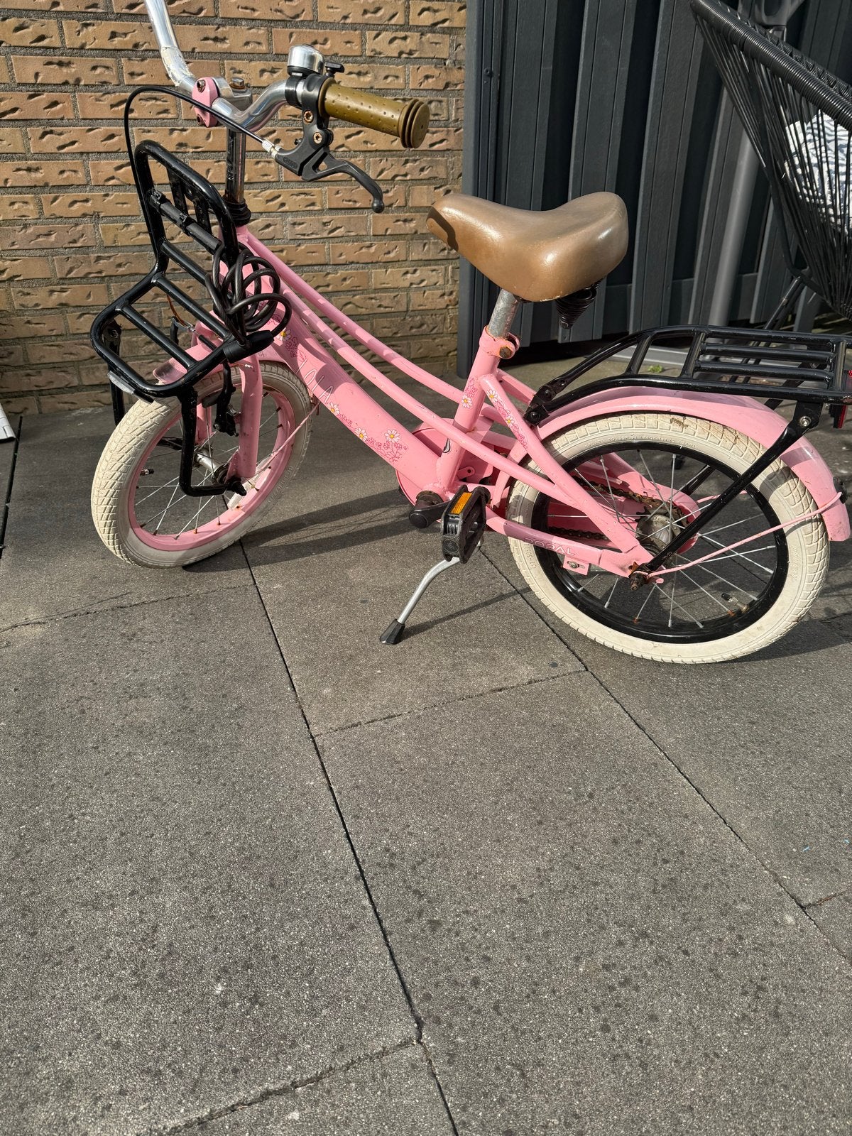 Roze kinderfiets met mandje en bagagedrager, Ophalen, Gebruikt, Terugtraprem, 16 tot 20 inch