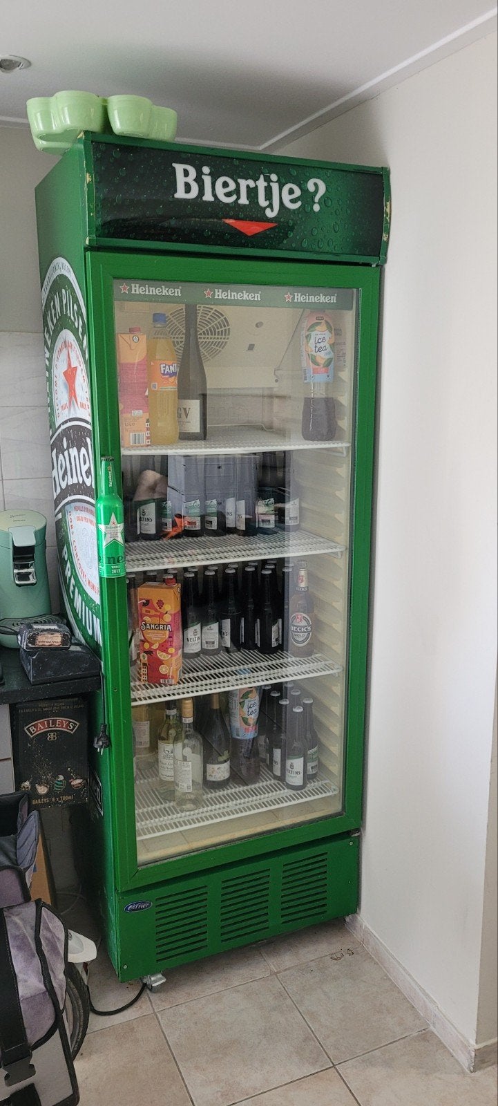Heineken Bierkoelkast - Ruime Drankkoeler, Witgoed en Apparatuur, 200 liter of meer, 60 cm of meer, Zonder vriesvak, Gebruikt