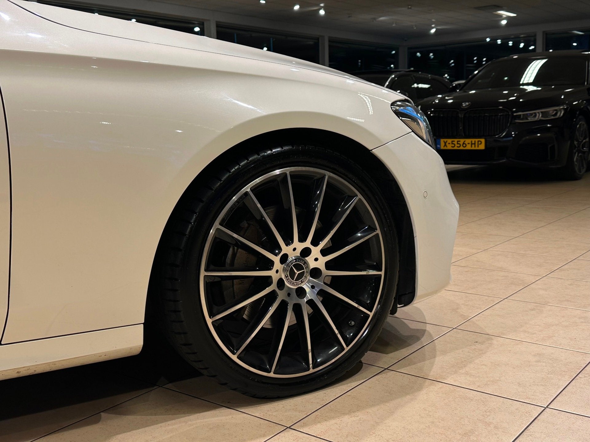 Mercedes-Benz E-klasse E 200 AMG NAP|PANO|MEMORY|BURMESTER|B, Auto's, Automaat, Dealer onderhouden, Gebruikt, Euro 6