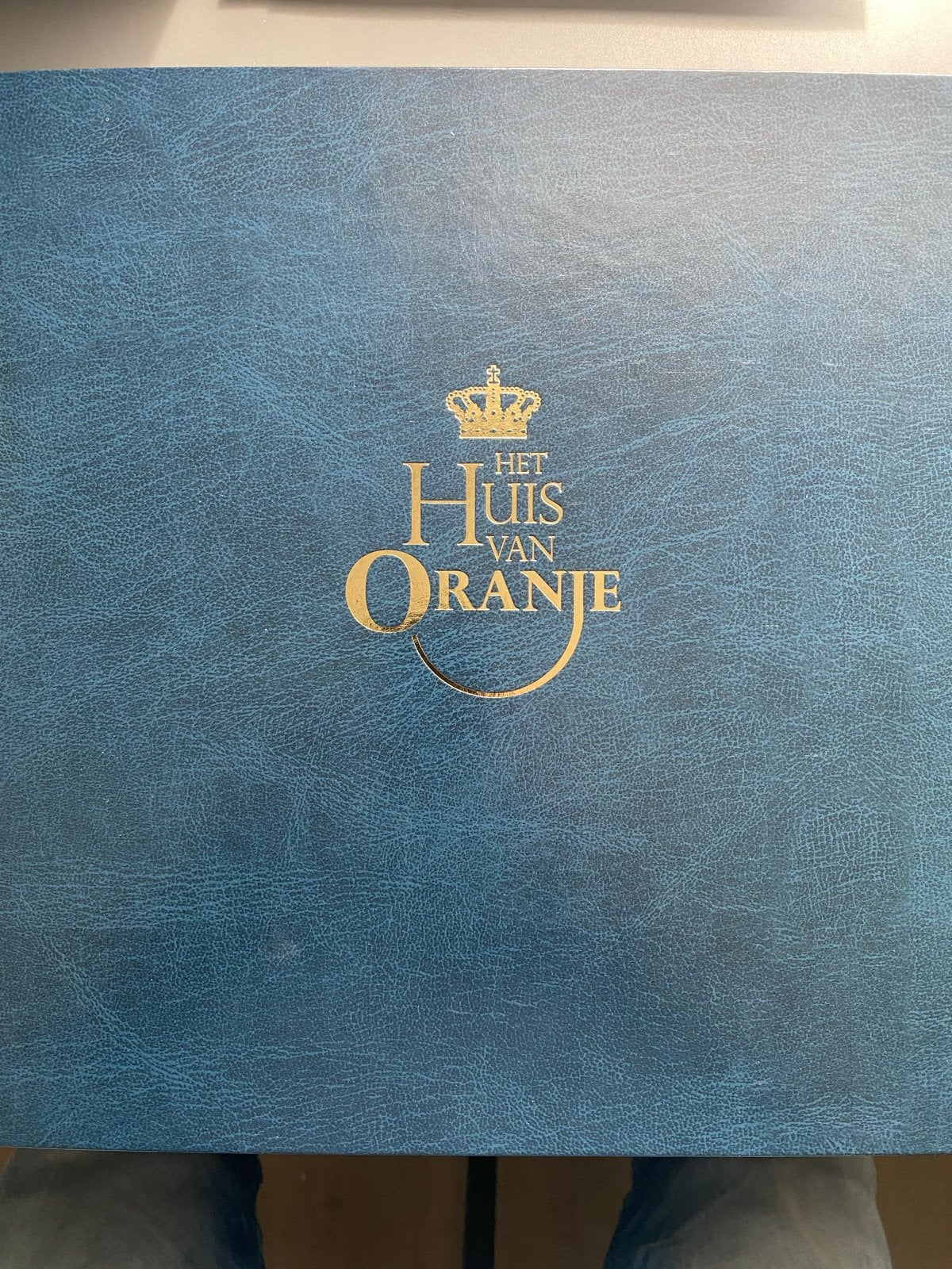 Album Het Huis van Oranje: 50 FDC's Beatrix 1938-2013, Postzegels en Munten, Postzegels | Nederland, Ophalen of Verzenden, Na 1940