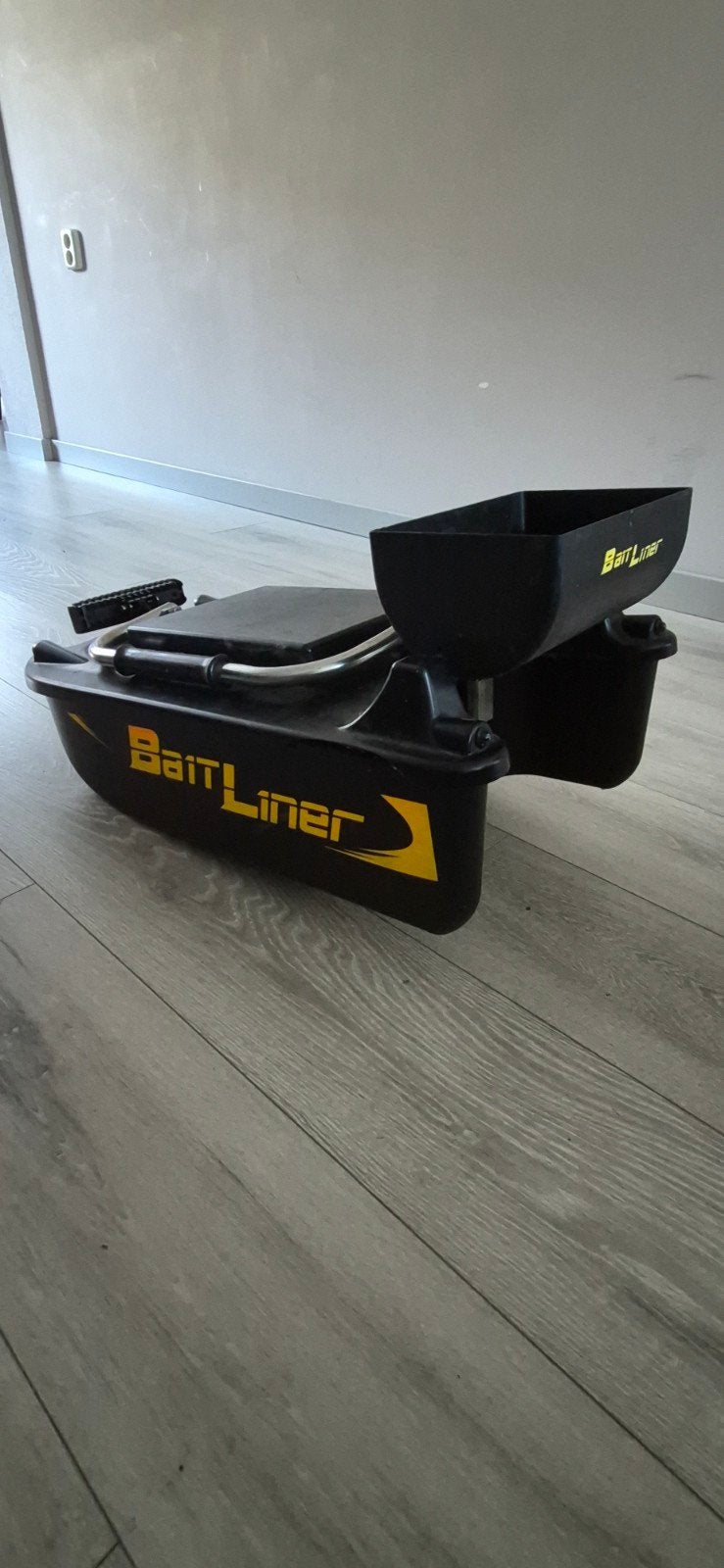 Baitliner voerboot met afstandsbediening opknapper, Watersport en Boten, Ophalen, Gebruikt, Overige typen