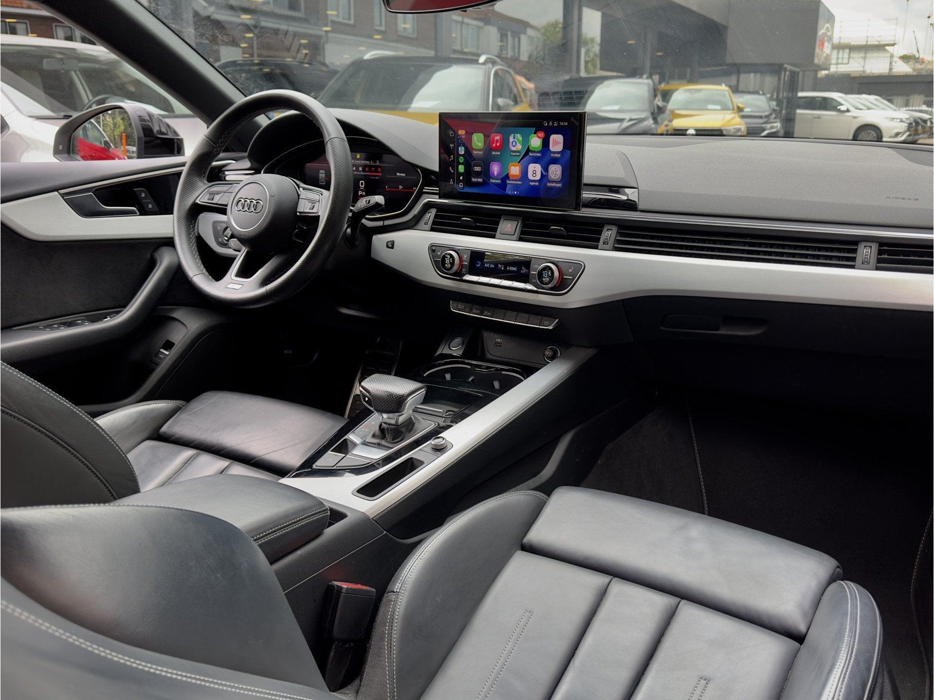 Audi A5 Sportback 35 TFSI AUT7 3X S-LINE EDITION NAVI DIGI-D, Gebruikt, 4 cilinders, Leder, 1485 kg
