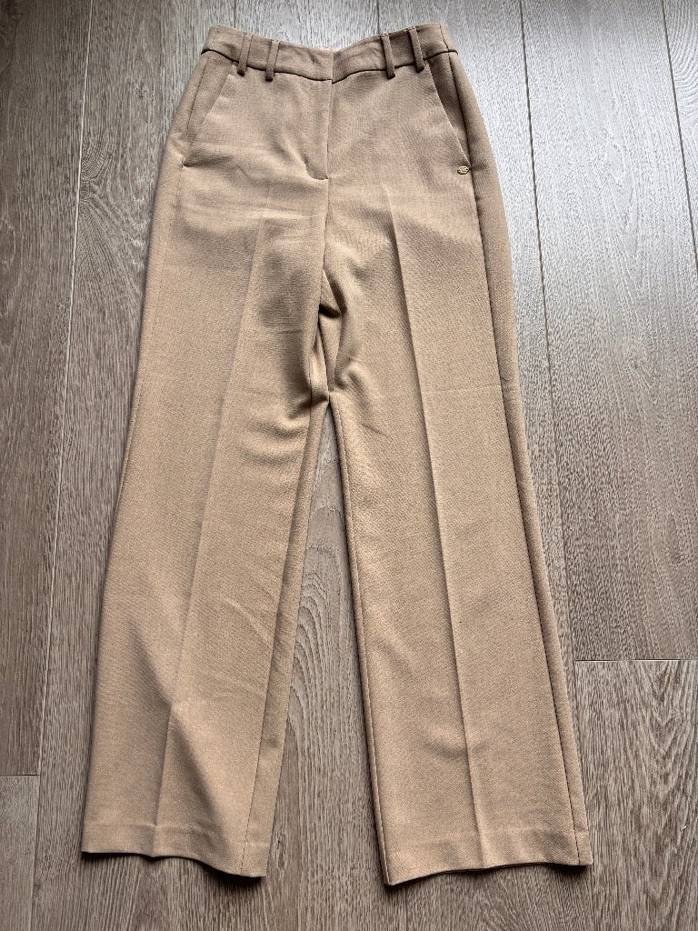 Nieuwe Gustav Esta high waist wide leg broek, maat 36, Kleding | Dames, Bruin, Gustav, Nieuw, Ophalen of Verzenden