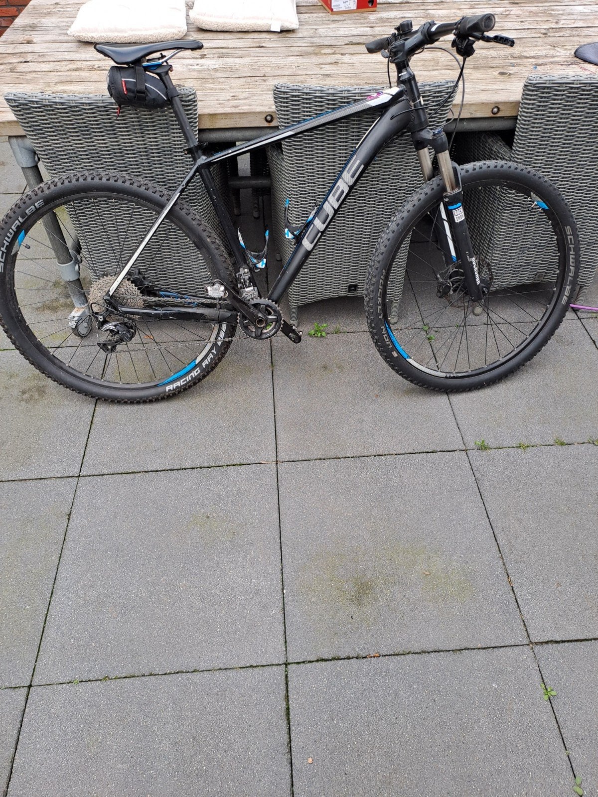 Foto 5 van Cube Mountainbike - Zwart/Blauw - Goede Staat
