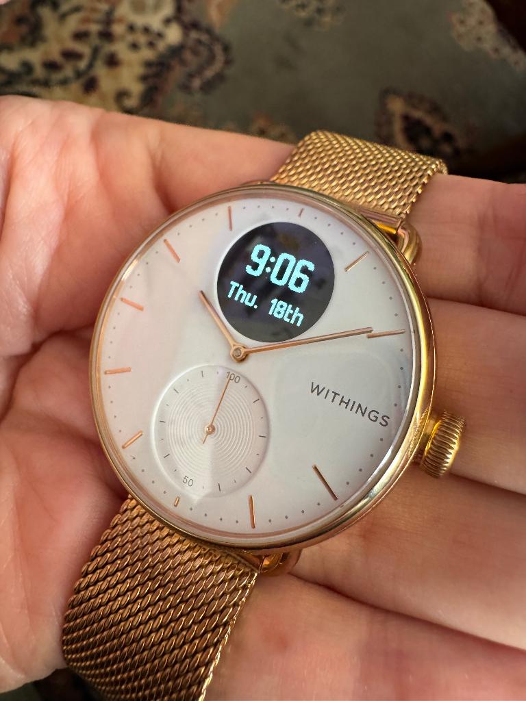 Withings ScanWatch Rose Gold + 2 bandjes - nette staat, Withings, Geel, Ophalen of Verzenden, Zo goed als nieuw