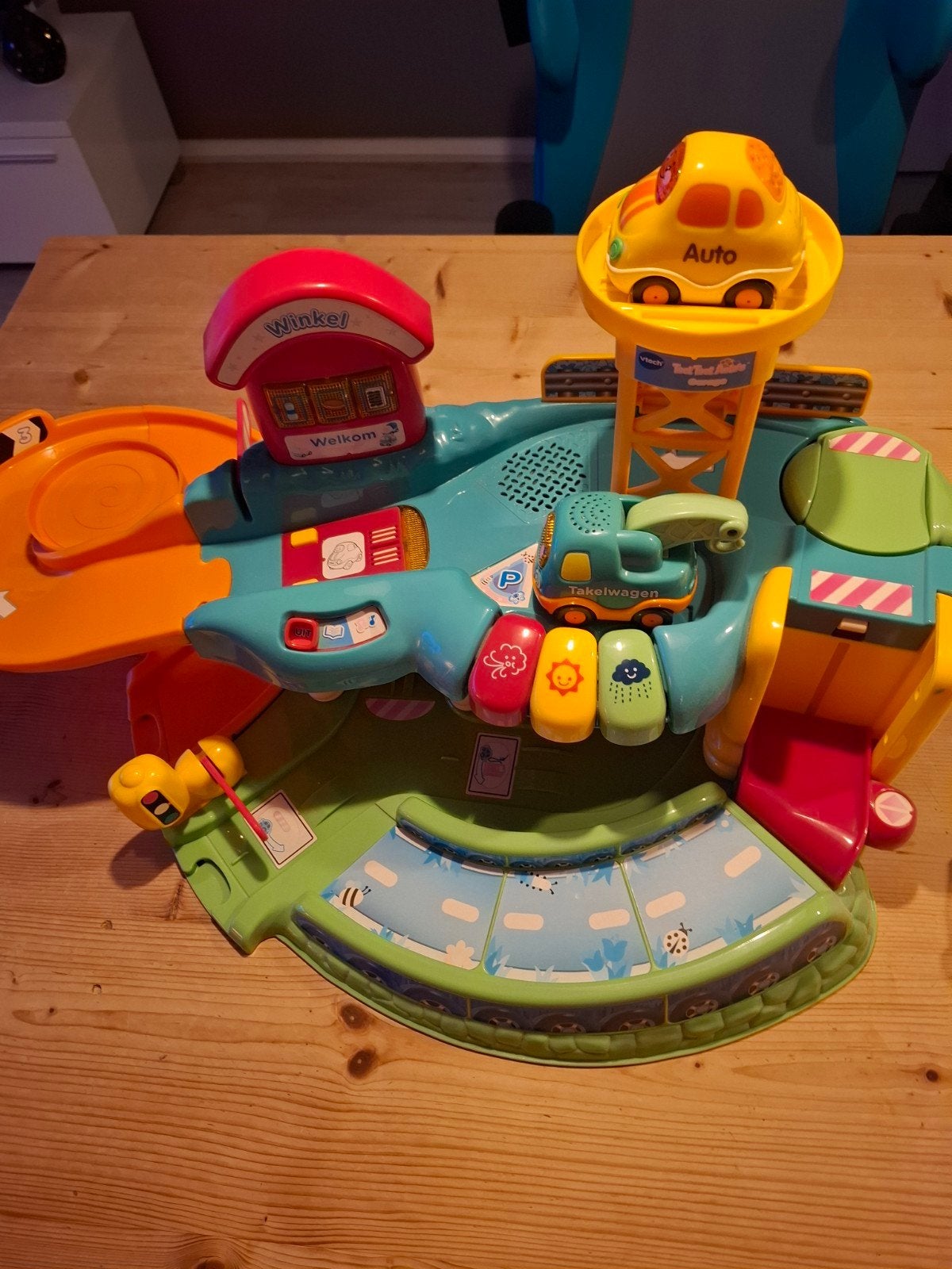 VTech Toet Toet Auto's Garage met Takelwagen en Auto, Ophalen of Verzenden, Zo goed als nieuw