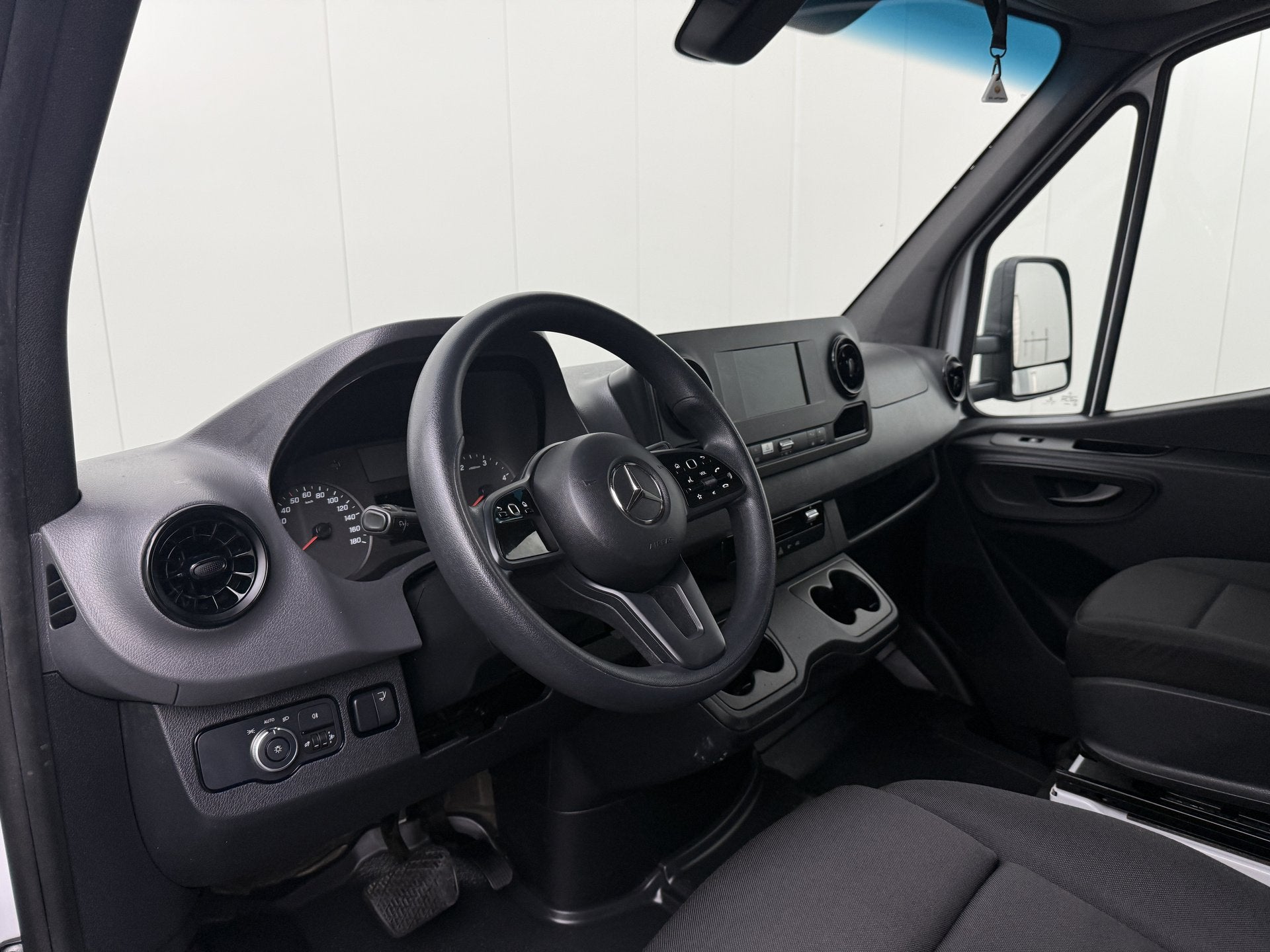 Mercedes-Benz Sprinter 315CDI Automaat Bakwagen+Laadklep | 1, Automaat, Dealer onderhouden, Gebruikt, 4 cilinders
