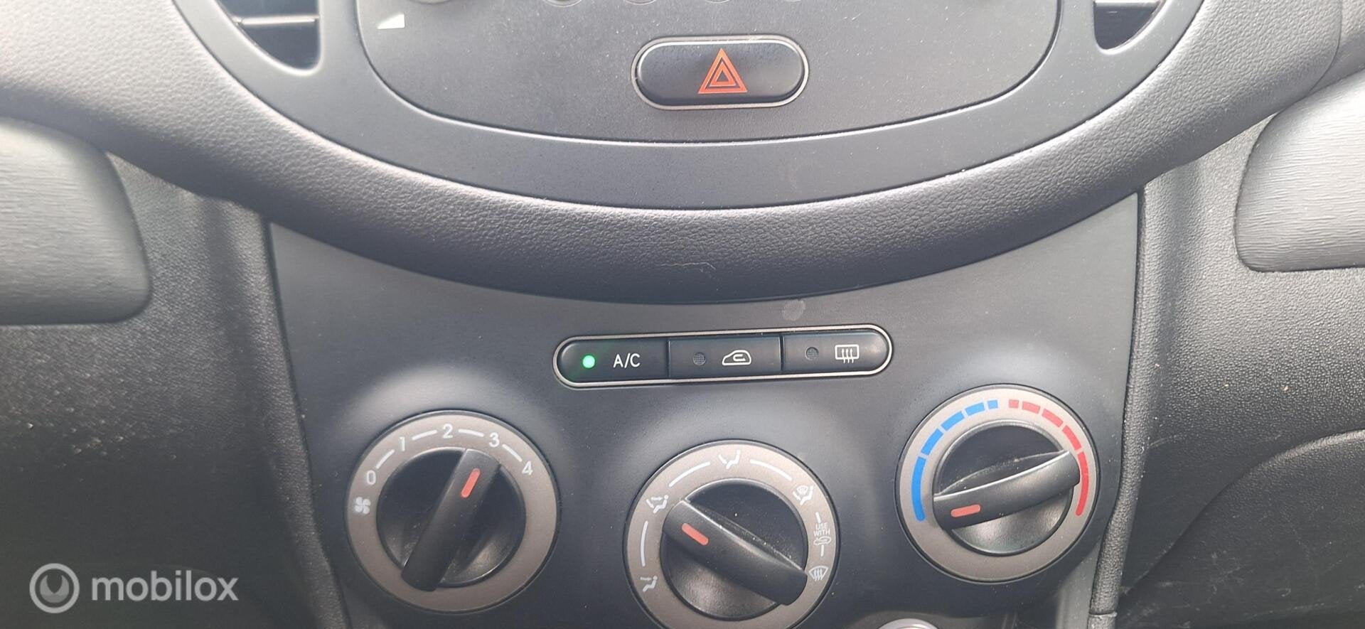 Foto 14 van Hyundai i10 1.1 i-Drive Cool