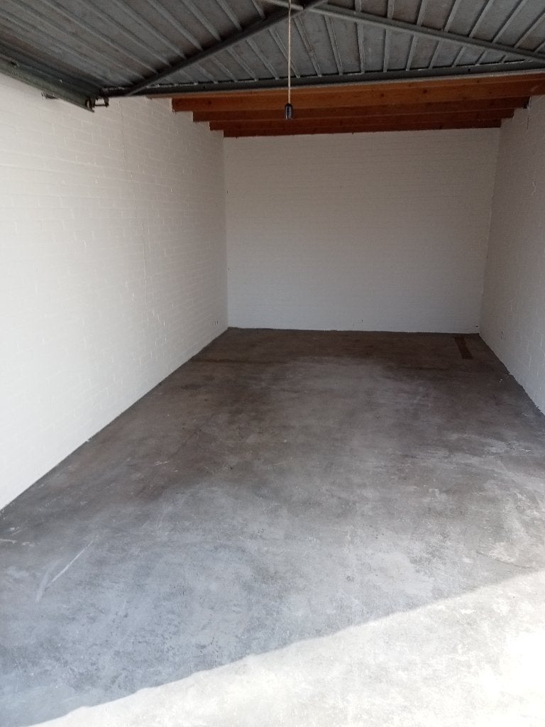 Te huur garagebox/opslagruimte/hobbyruimte/storage/Aalsmeer, Ophalen of Verzenden
