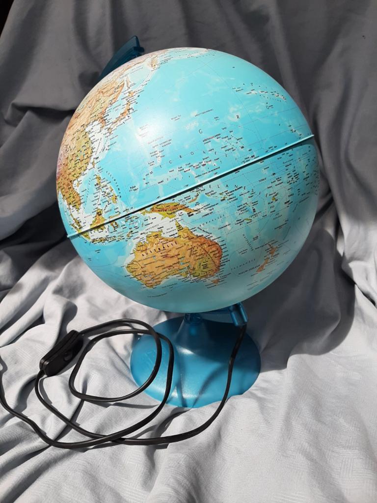Kleine wereldbol met verlichting, Ophalen of Verzenden, Verlicht, Gebruikt