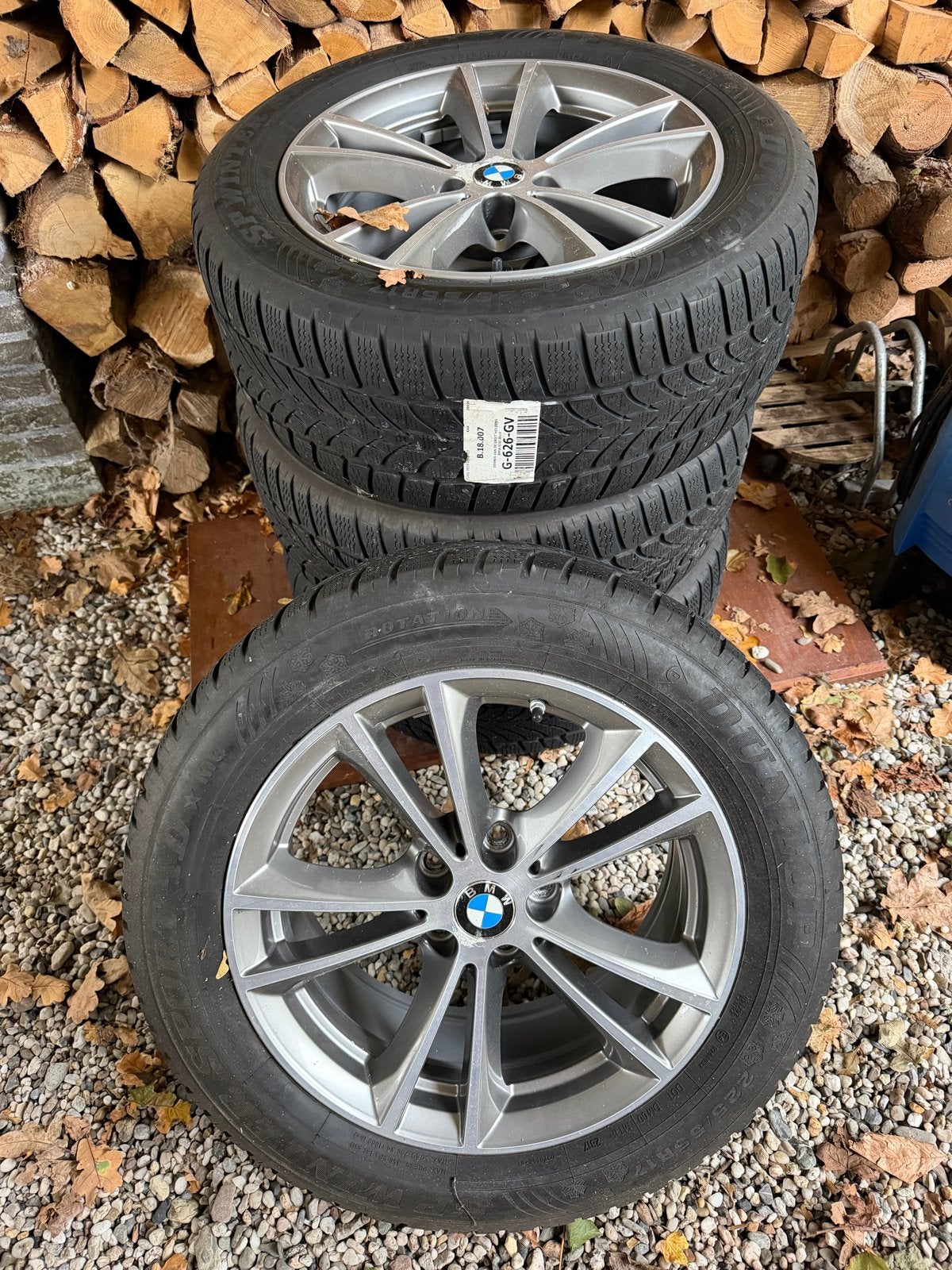 BMW winterbanden op originele 17" velgen voor 5 serie, Auto-onderdelen, Ophalen, Gebruikt, Banden en Velgen, 17 inch