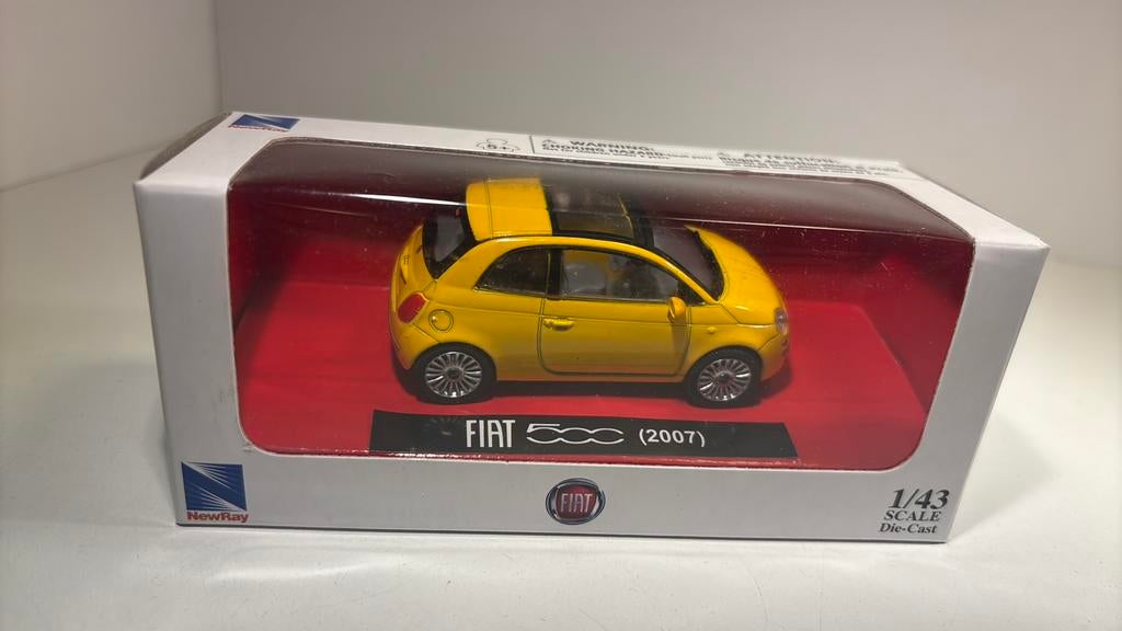 Fiat 500 yellow  2007 new ray 1.43, Overige merken, Auto, Ophalen of Verzenden, A