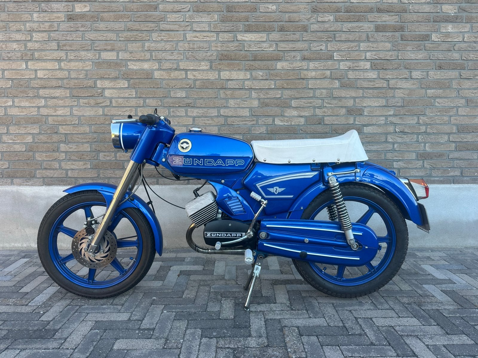 Zundapp 517 brommerkenteken, Fietsen en Brommers, Brommers | Zundapp, Ophalen of Verzenden, Zo goed als nieuw, Maximaal 45 km/u