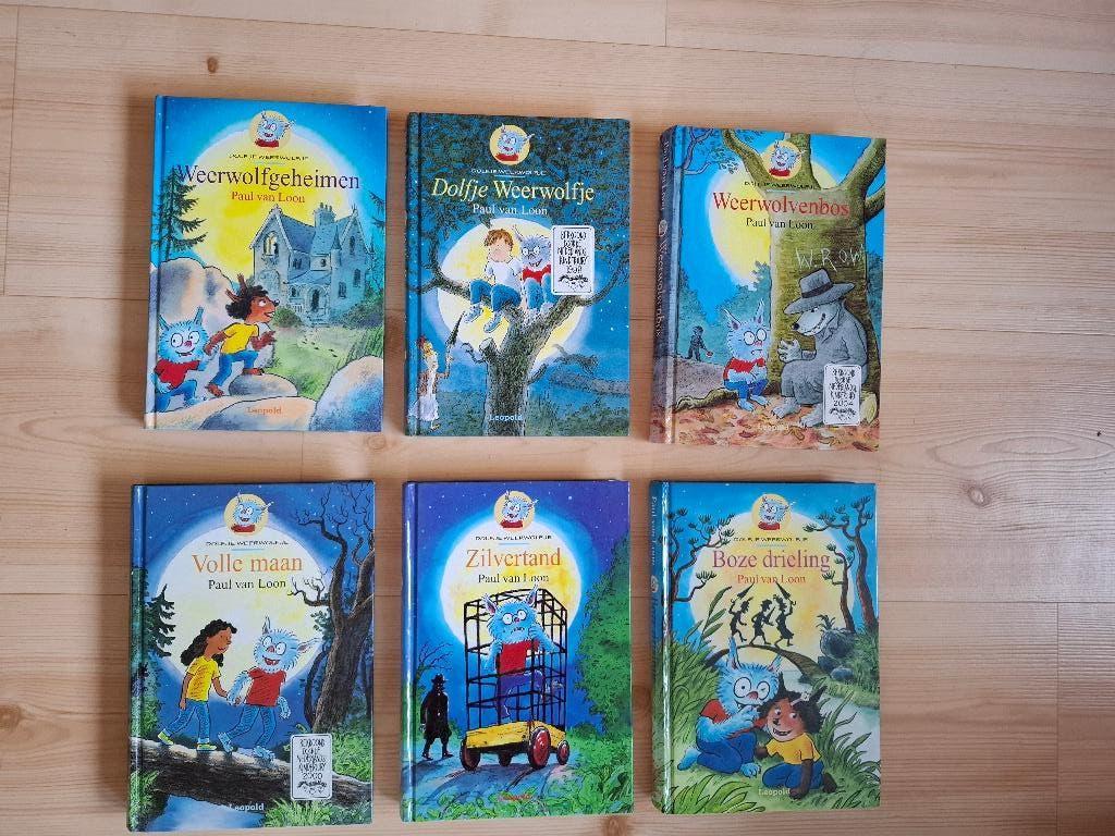 Dolfje Weerwolfje 6x, Griezelbus 2x (Paul van Loon), Boeken, Ophalen of Verzenden, Zo goed als nieuw, Paul van Loon, Non-fictie