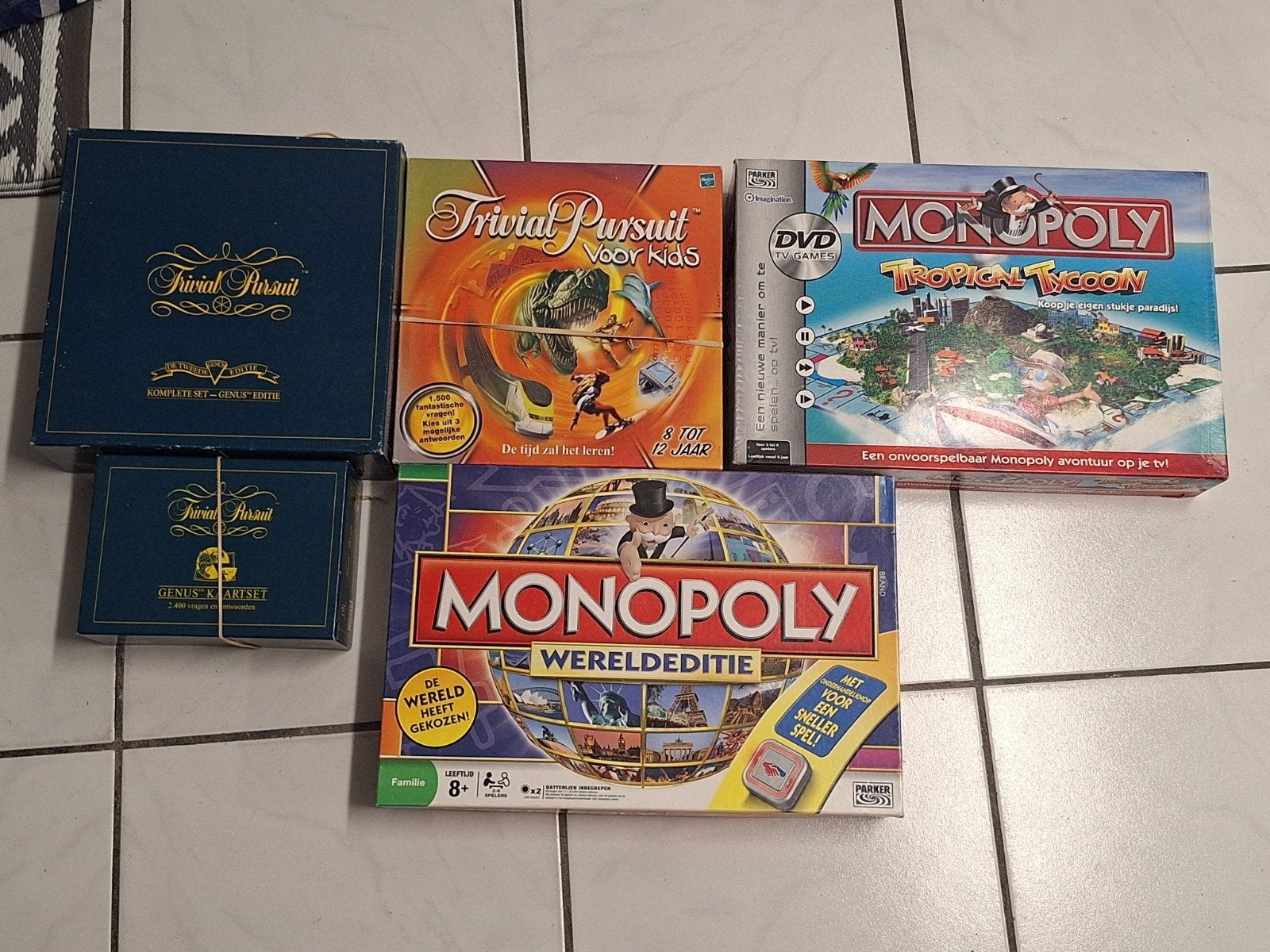 5 Monopoly + Trivial Pursuit bordspellen, Vijf spelers of meer, Ophalen of Verzenden, Zo goed als nieuw, Parker